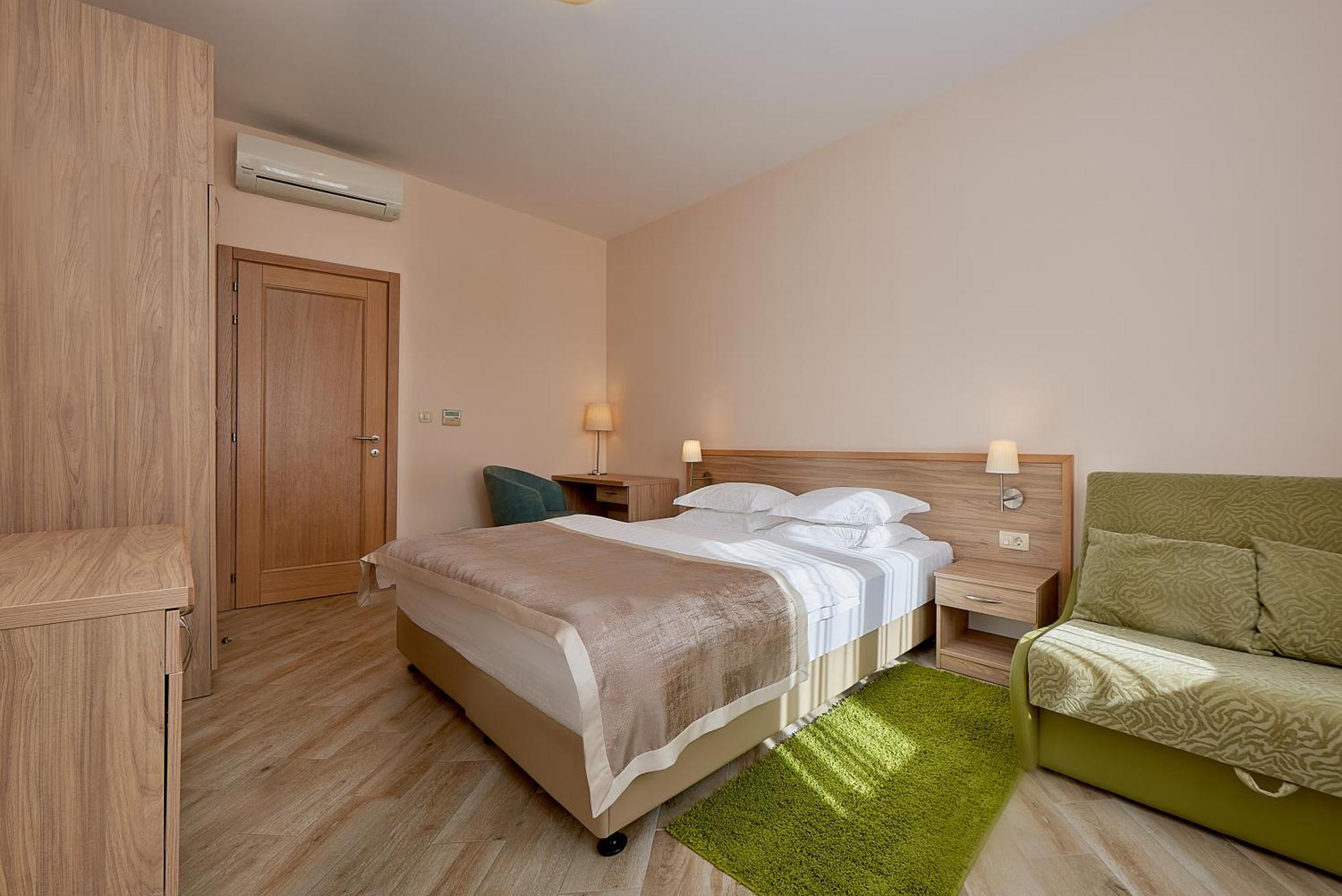 Allende Apartment *