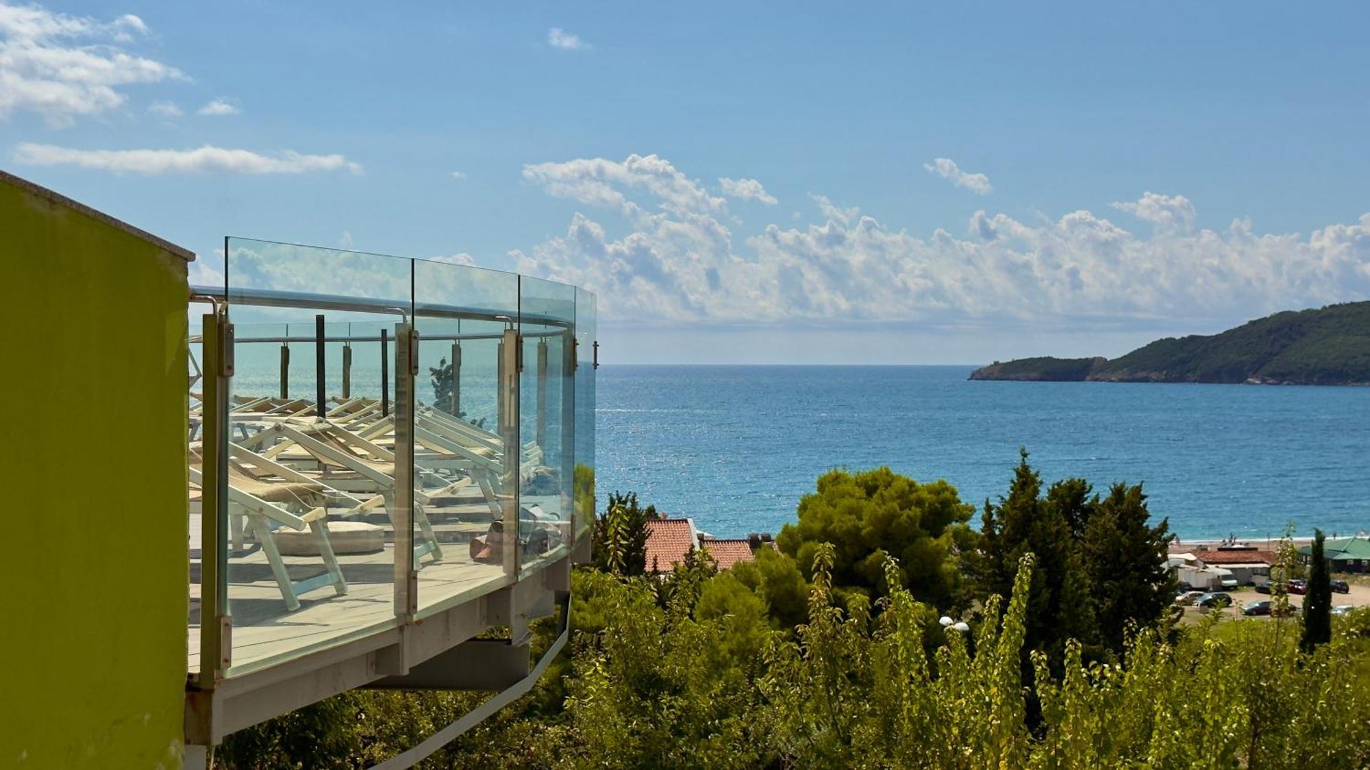 Allende * Budva